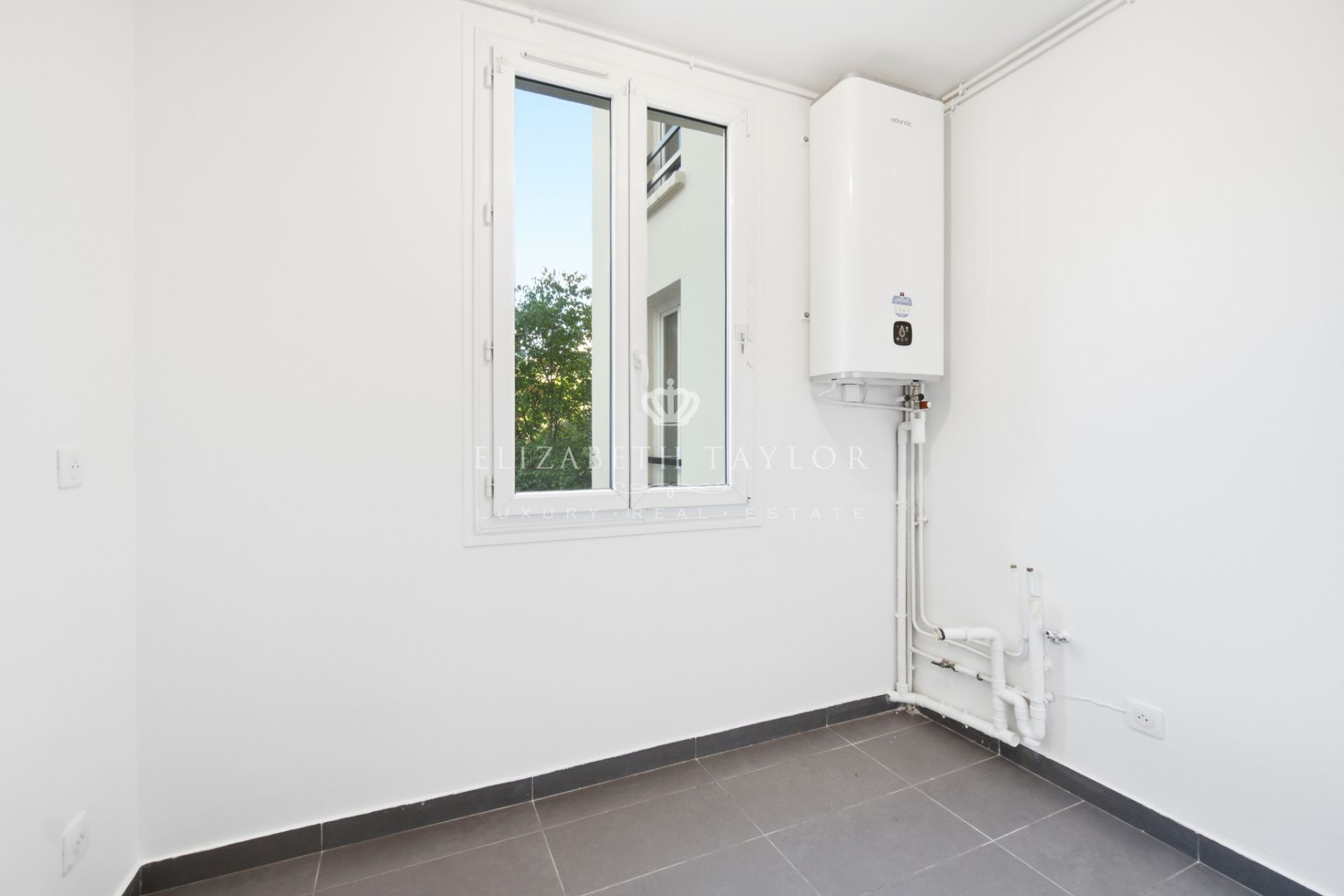 apartment 3 rooms for sale on Malakoff (92240)