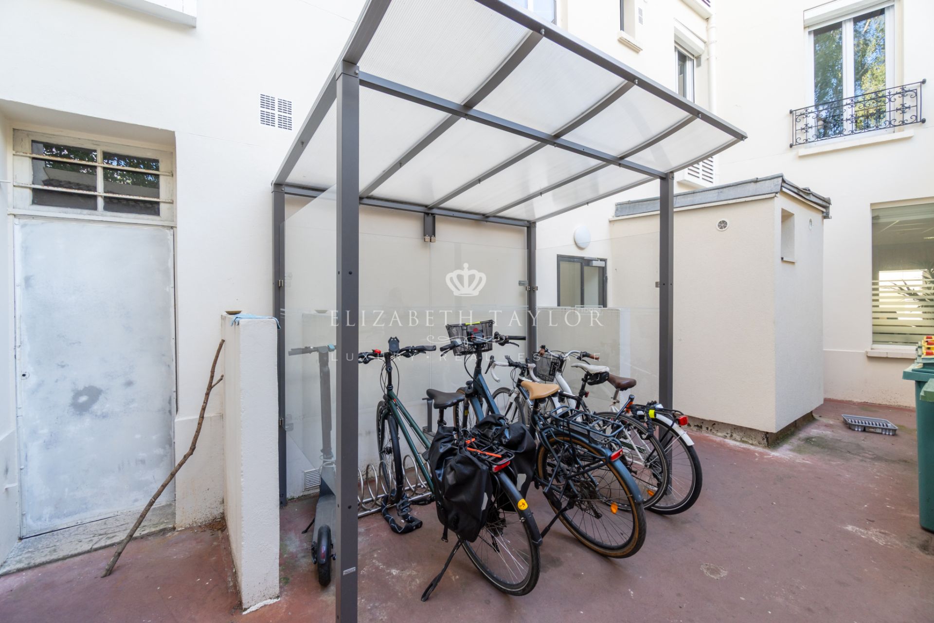 apartment 3 rooms for sale on Malakoff (92240)