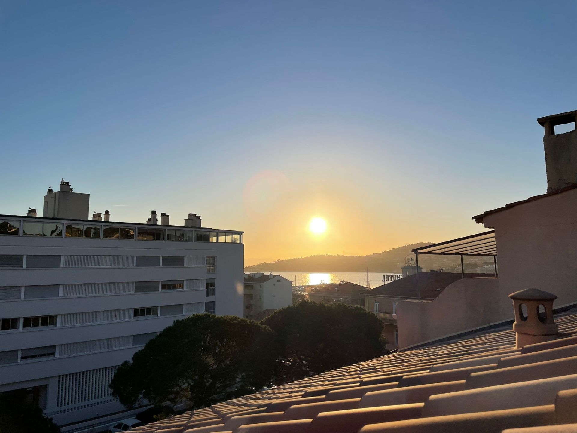 apartment 3 rooms for sale on STE MAXIME (83120)