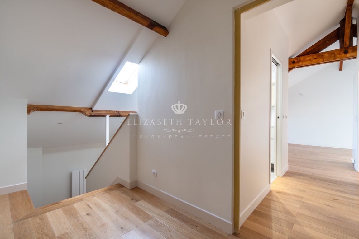 apartment 2 rooms for sale on ST GERMAIN EN LAYE (78100) - See details