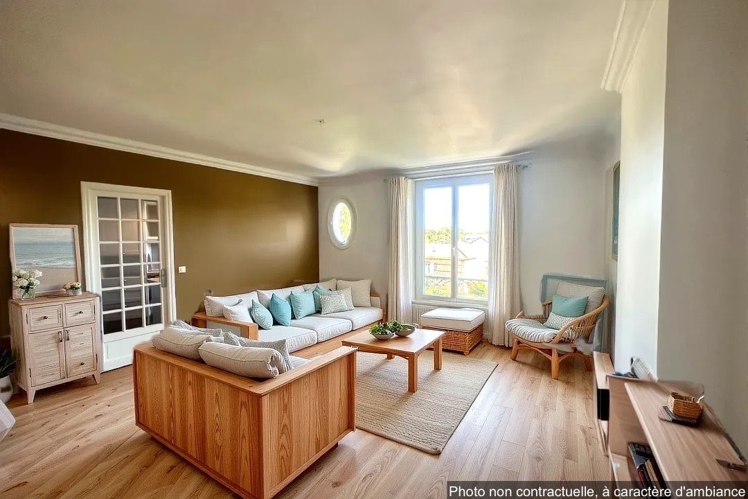 apartment 4 rooms for sale on Saint-Germain-en-Laye (78100) - See details
