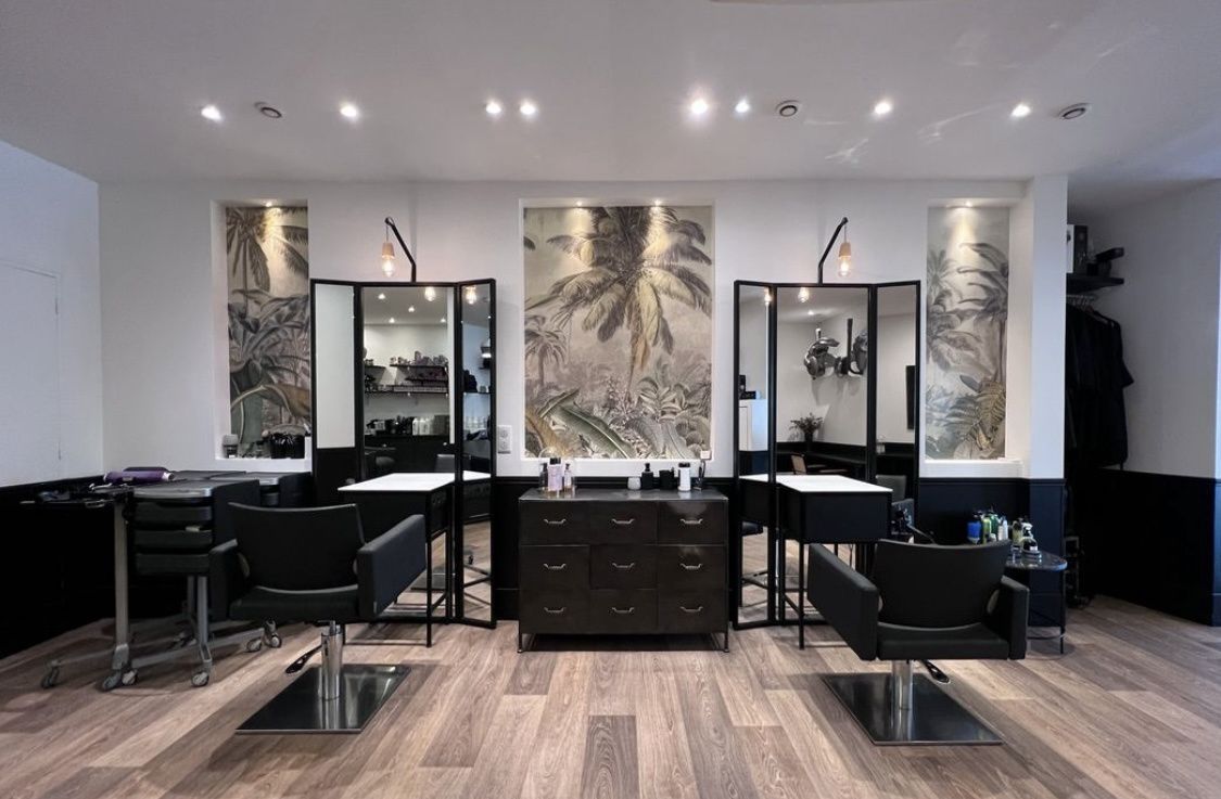 commercial local 2 rooms for sale on Rueil-Malmaison (92500) - See details