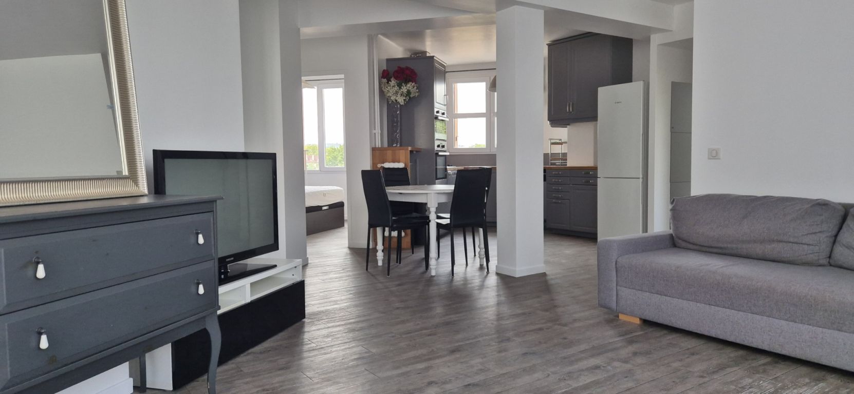 apartment 4 rooms for rent on Le Vésinet (78110) - See details
